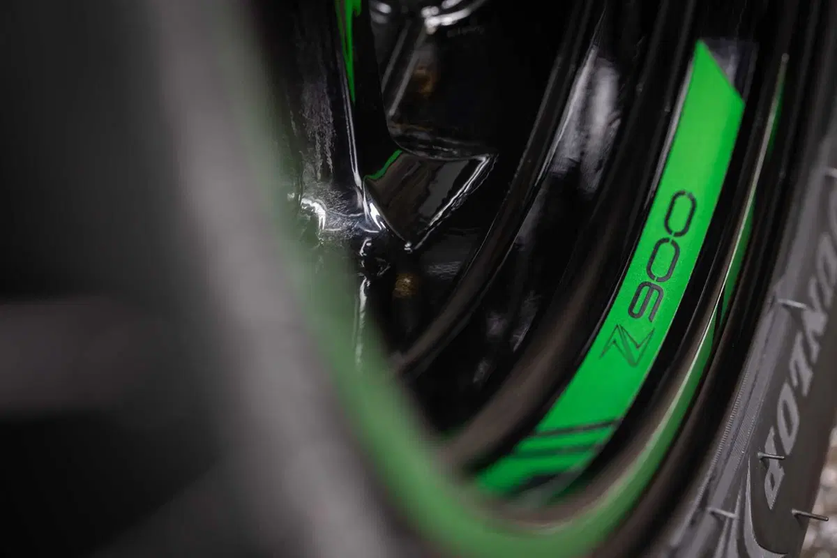 Kawasaki Z900 (17)