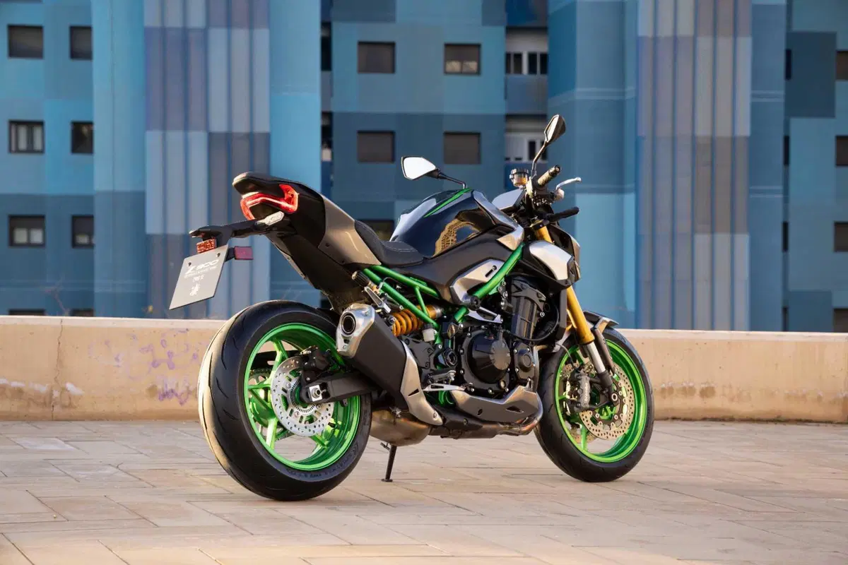 Kawasaki Z900 2025 SE (5)