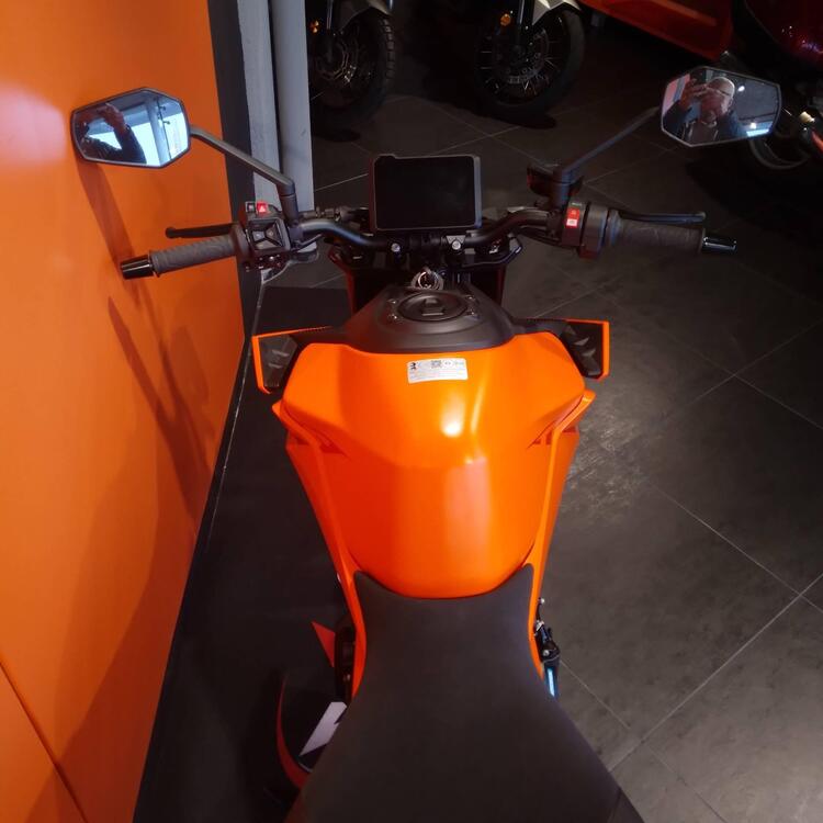 KTM 990 Duke (2024 - 25) (3)