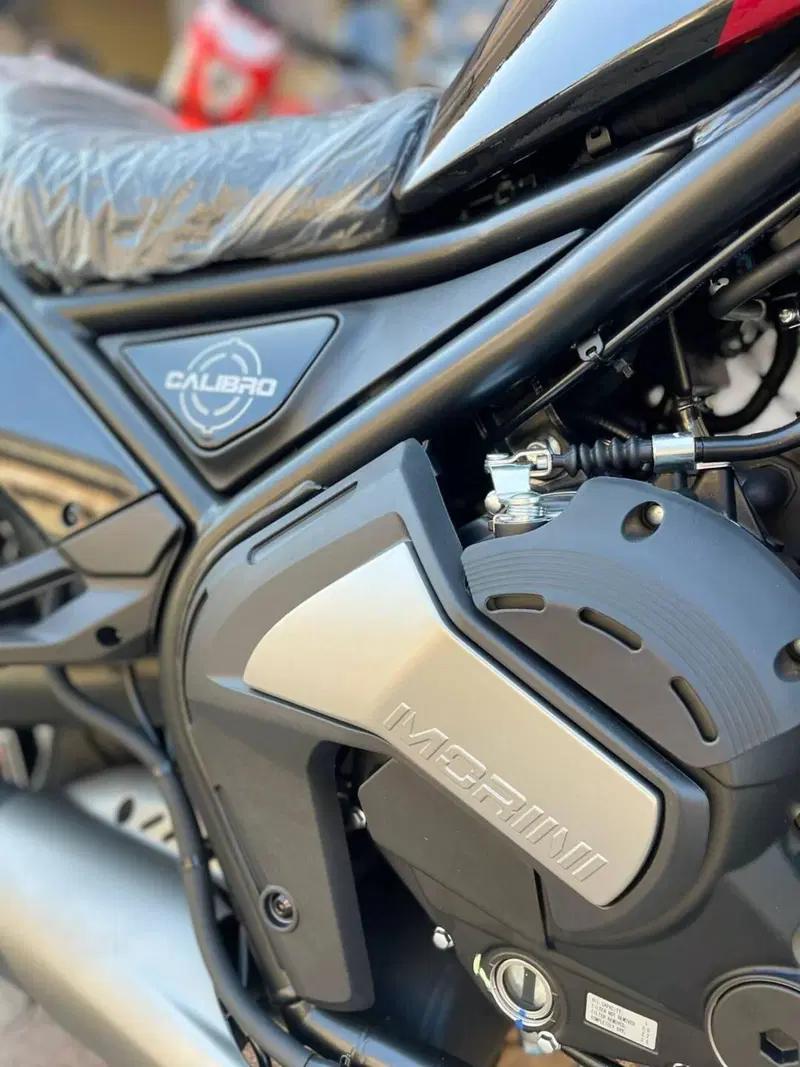 Moto Morini Calibro Custom (2024 - 26) (7)