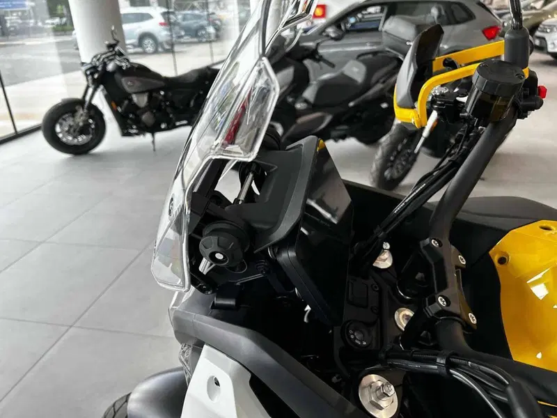 QJ Motor SVT 650 X (2024) (12)