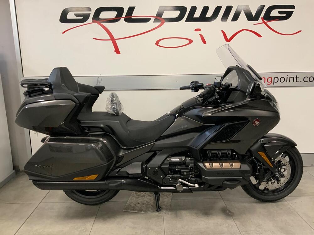 Honda GL 1800 Gold Wing Tour DCT & Airbag (2022 - 25)