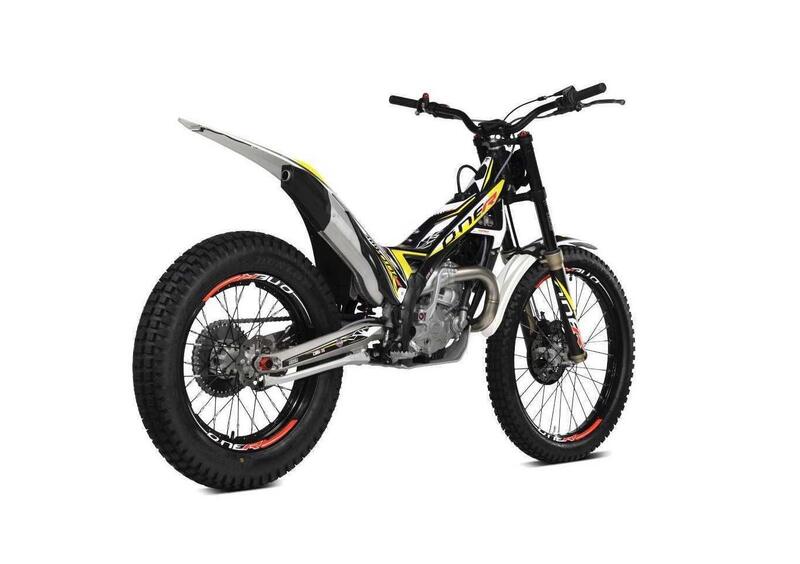 TRS Motorcycles One 125 One 125 R (2025) (3)