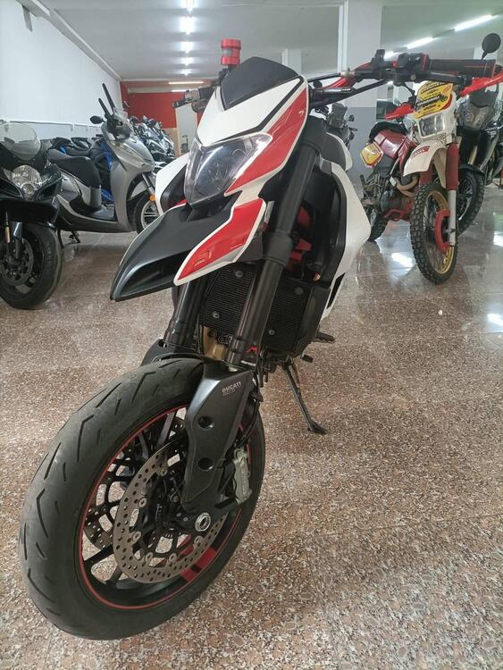 Ducati Hypermotard 821 SP (2013 - 15) (2)