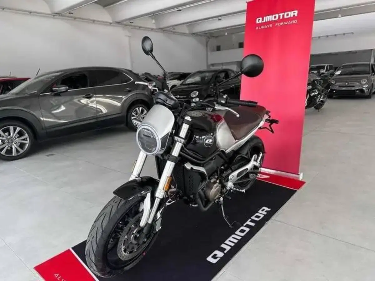 QJ Motor SRV 550 (2024)
