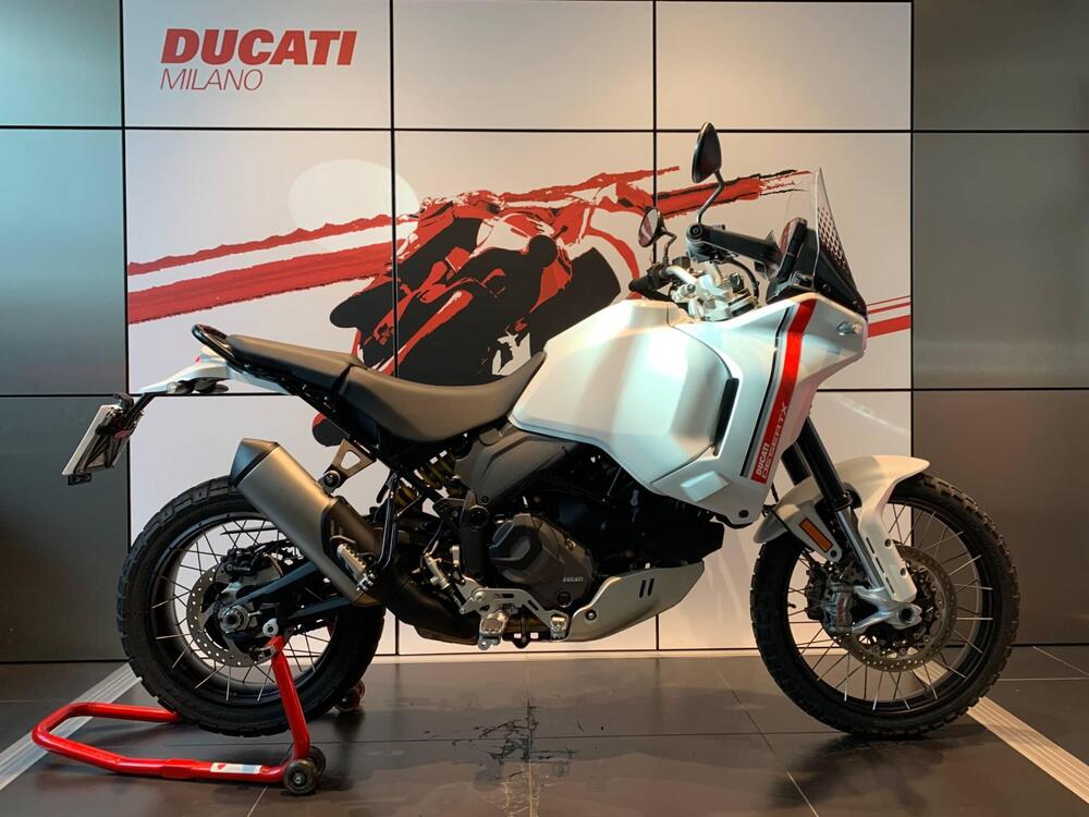 Ducati DesertX (2022 - 25)