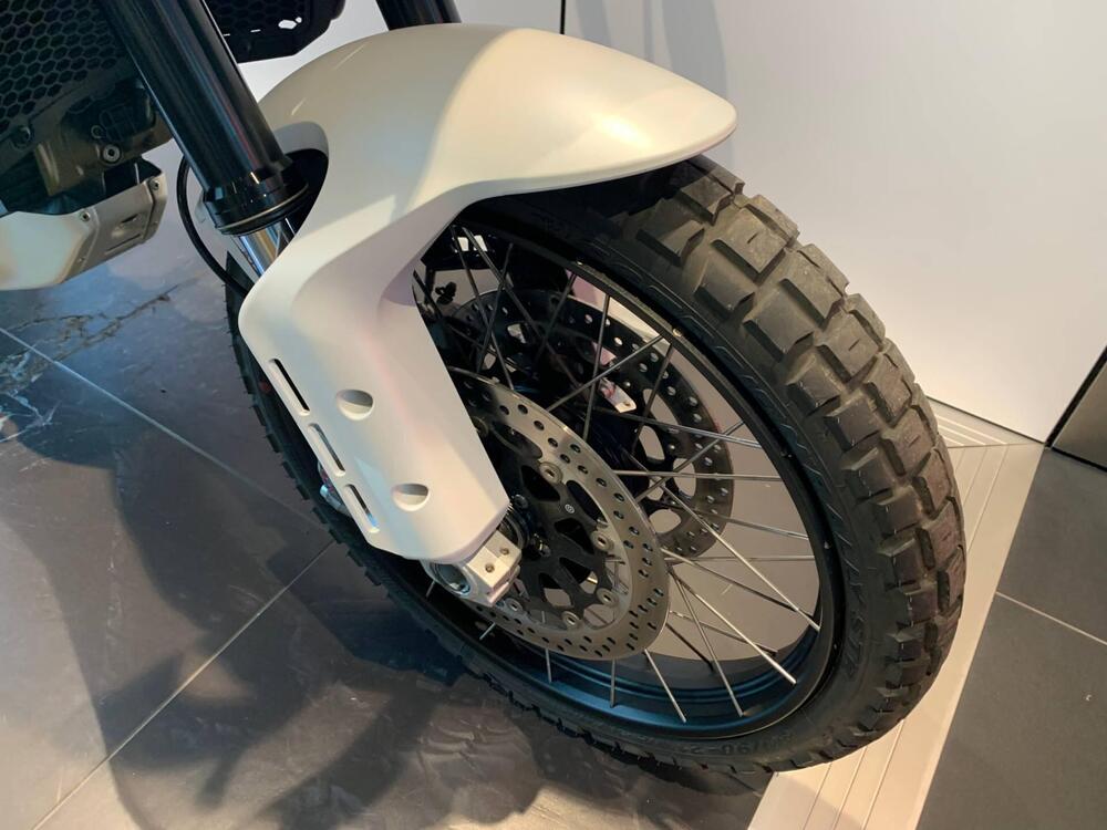 Ducati DesertX (2022 - 25) (3)