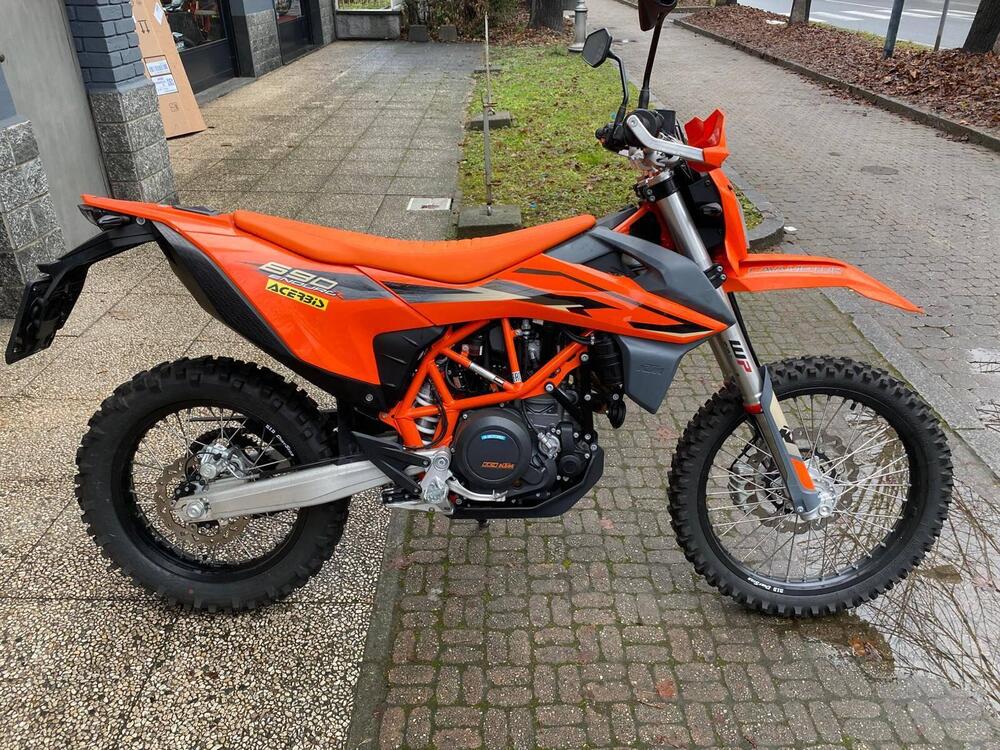 KTM 690 Enduro R (2022 - 25)