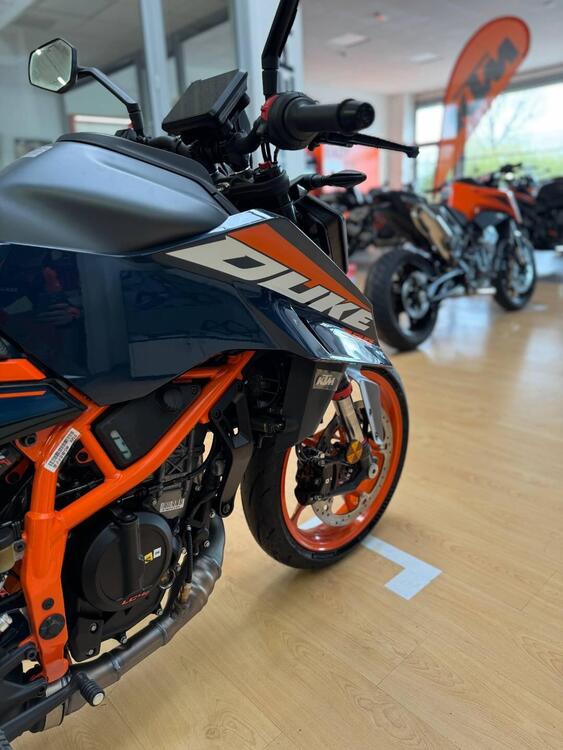 KTM 390 Duke (2024 - 25) (3)