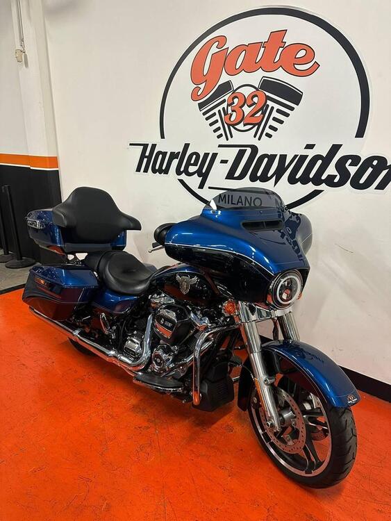 Harley-Davidson 107 Street Glide Special (2017 - 19) - FLHXS (3)