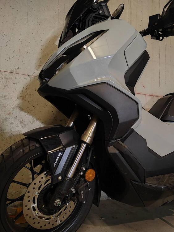 Honda ADV 350 (2022 - 24) (4)