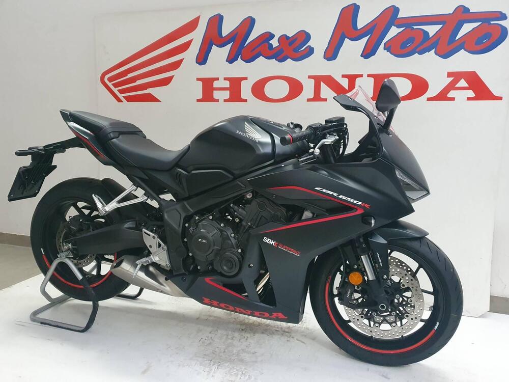 Honda CBR 650 R (2024 - 25) (2)