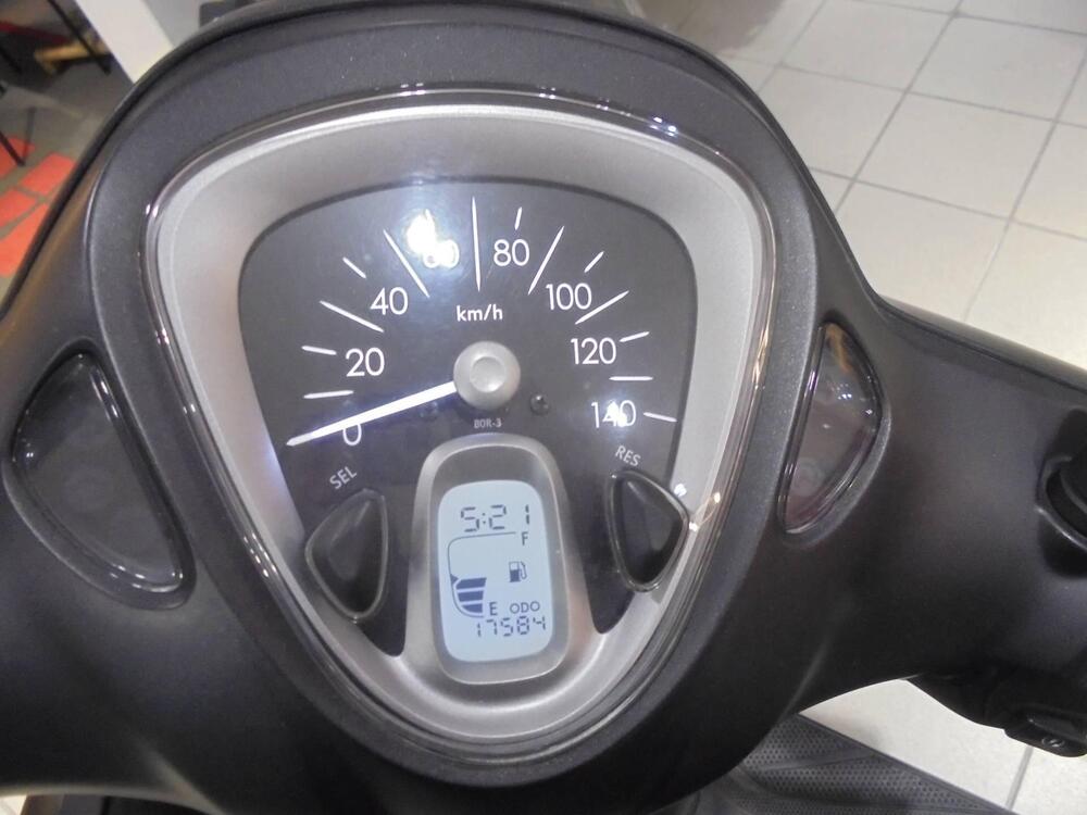 Yamaha D'Elight 125 (2021 - 25) (2)