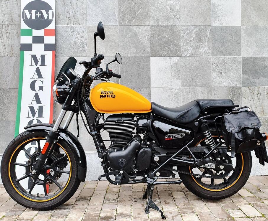 Royal Enfield Meteor 350 Fireball (2021 - 25) (5)