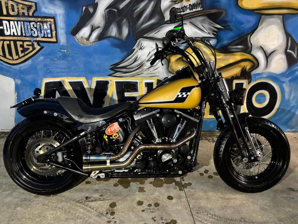 Harley-Davidson 1584 Cross Bones (2008 - 11) - FLSTSB