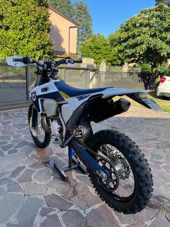 Husqvarna TE 300i (2021) (4)