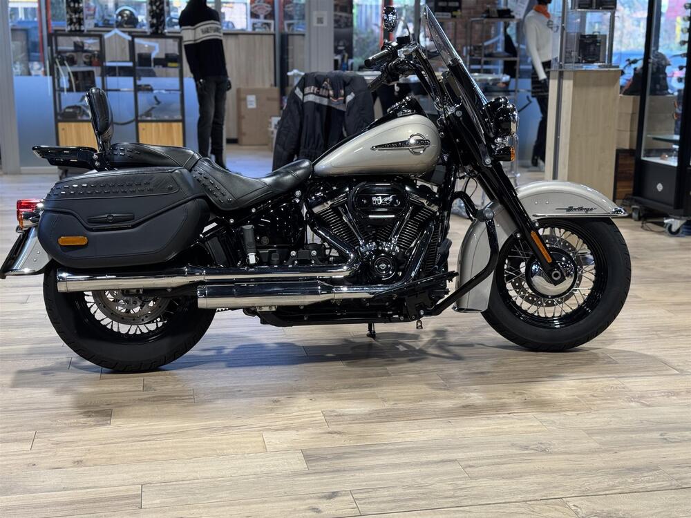 Harley-Davidson 114 Heritage Classic (2018 - 20) - FLHCS