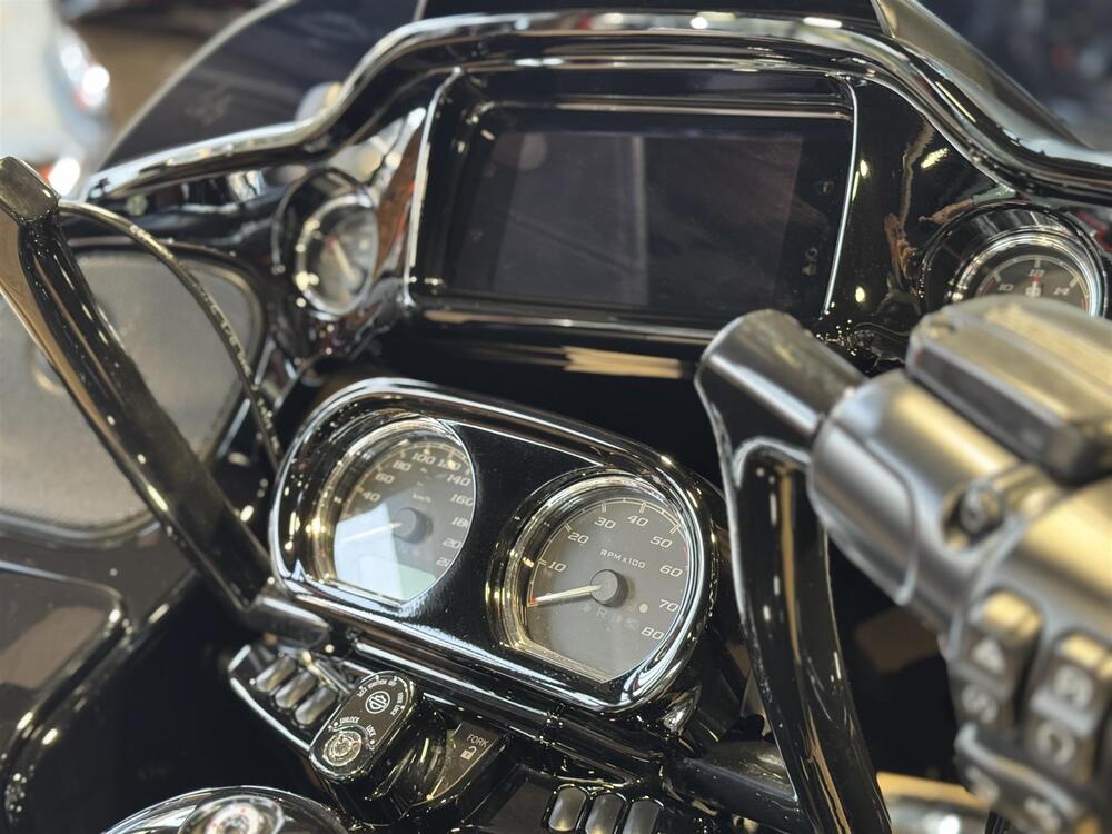 Harley-Davidson 114 Road Glide Special (2019 - 20) - FLTRXS (4)