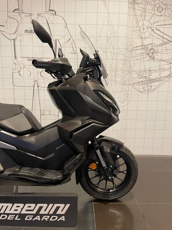 Honda ADV 350 Special Edition (2025) (3)