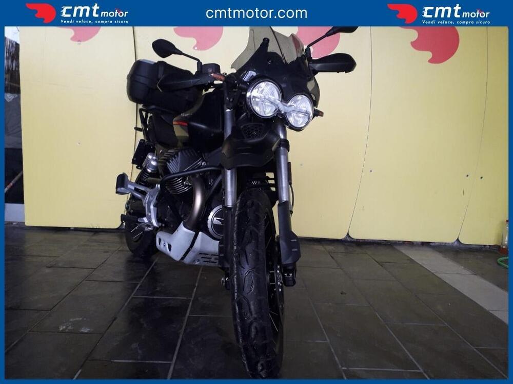 Moto Guzzi V85 TT (2021 - 23) (2)