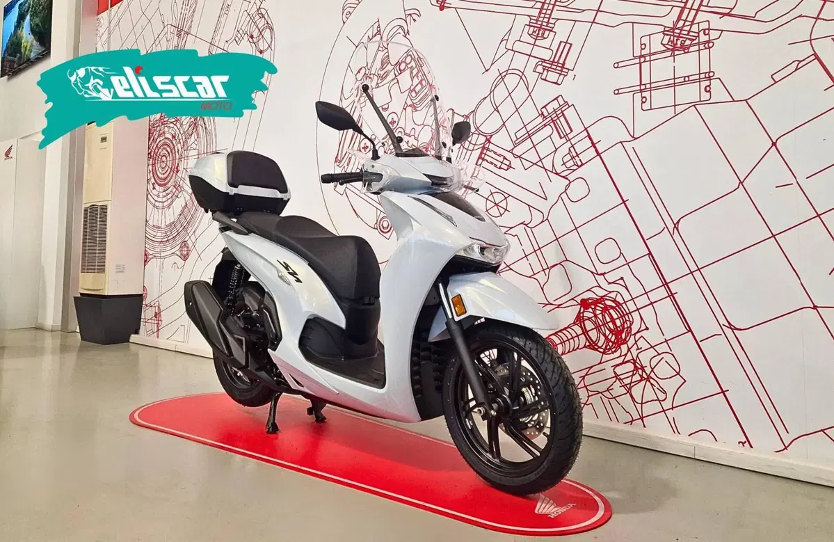 Honda SH 350i GT (2025 - 26) (2)
