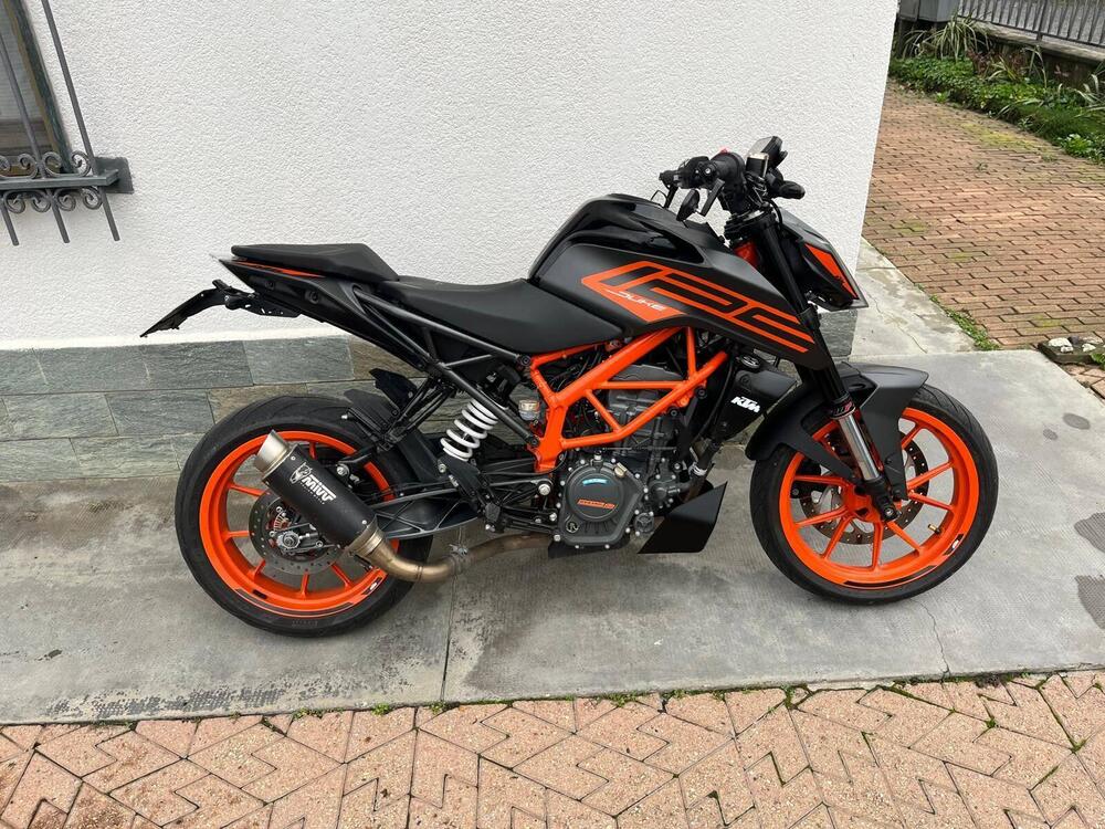 KTM 125 Duke (2021 - 23)