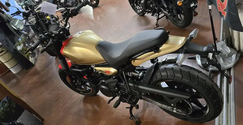 Royal Enfield Guerrilla 450 (2024 - 26) (7)