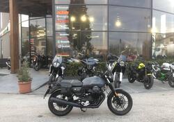 Moto Guzzi V7 III Stone (2017 - 20) usata