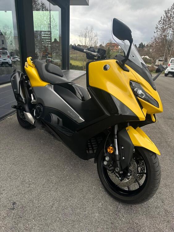 Yamaha T-Max 560 (2022 - 24) (5)