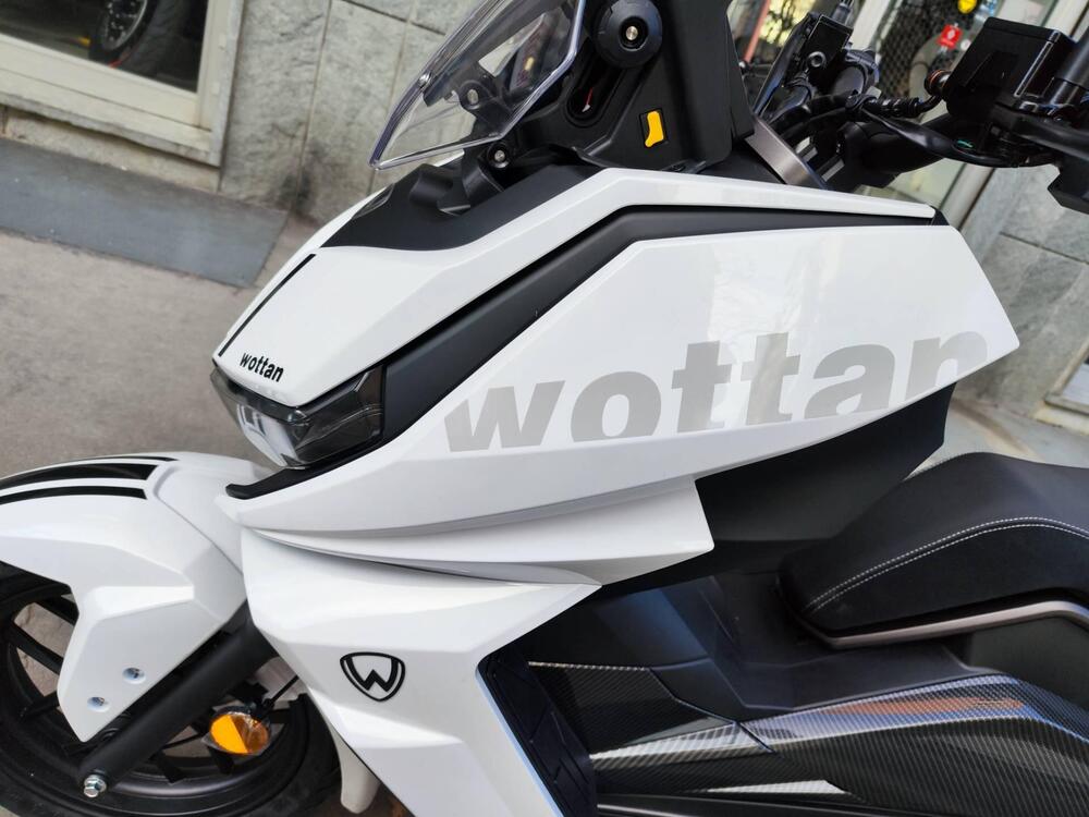 Wottan Motor GT2 125 (2025) (5)