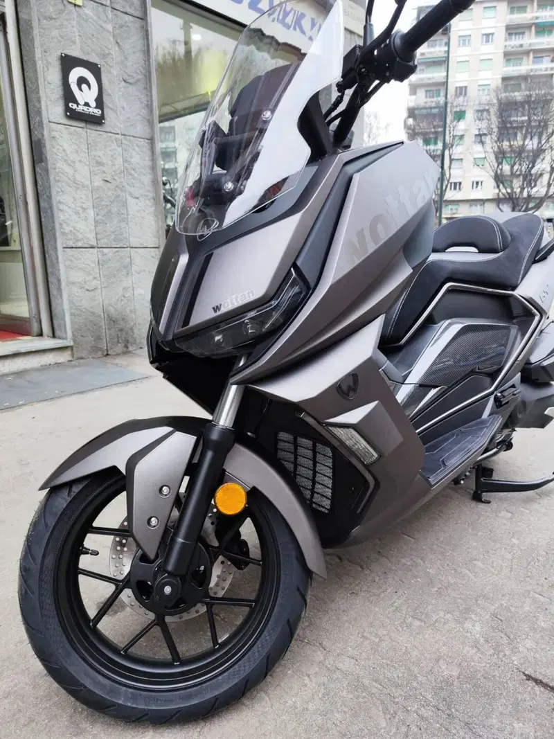 Wottan Motor GT2 300 (2025 - 26) (15)