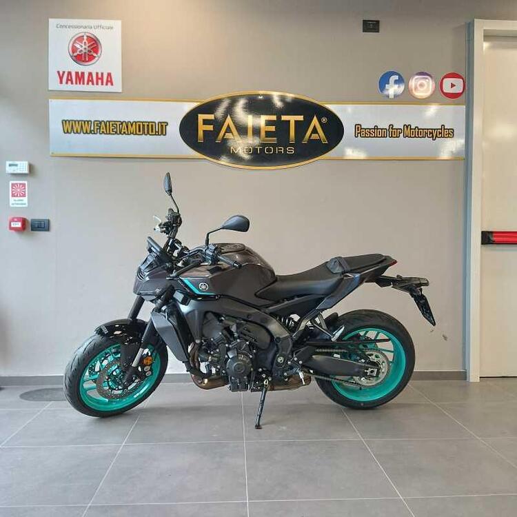 Yamaha MT-09 Y-AMT (2024 - 25)