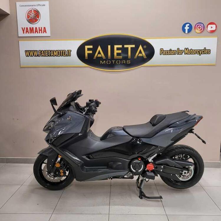 Yamaha T-Max 560 Tech Max (2022 - 24)