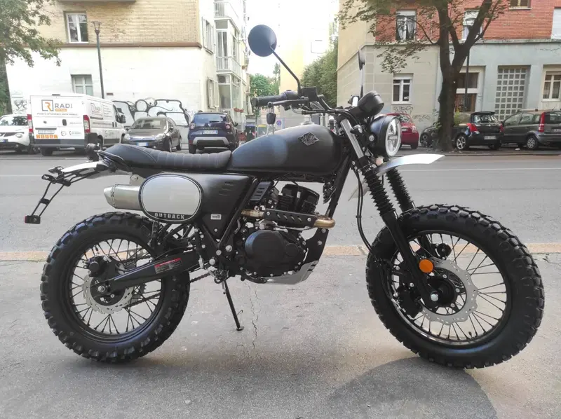 Archive Motorcycle Outback 125 (2023 - 26) (2)