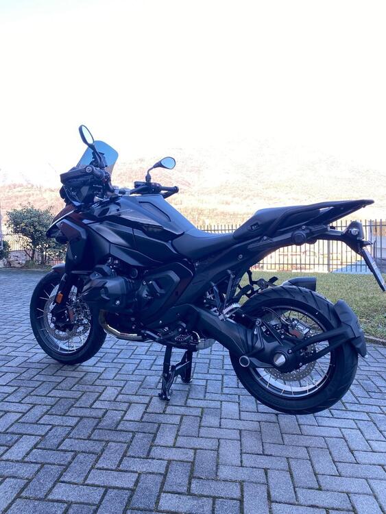 Bmw R 1300 GS Triple Black (2023 - 25) (3)