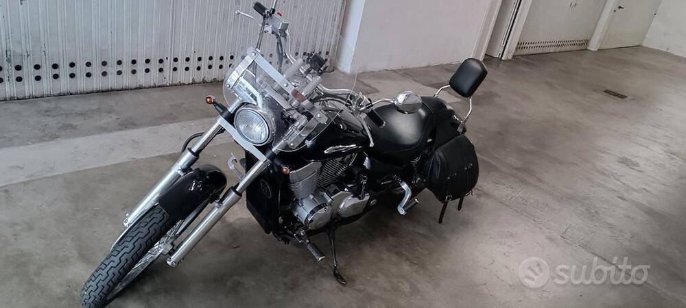 Honda VT 750 Shadow Black Spirit (2007 - 16)