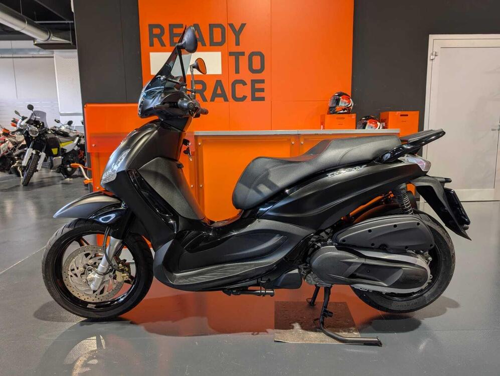 Piaggio Beverly 350 S ABS (2019 - 20) (2)