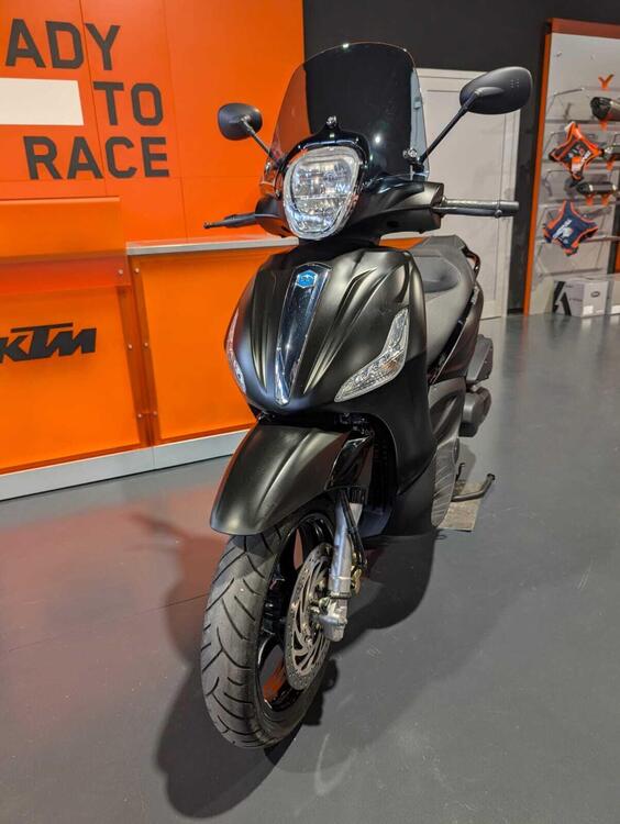 Piaggio Beverly 350 S ABS (2019 - 20) (3)