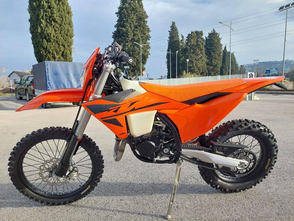 KTM 300 EXC (2025) (5)