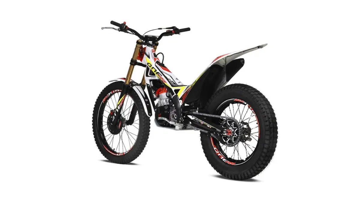 TRS Motorcycles One 280 One 280 RR (2025) (4)