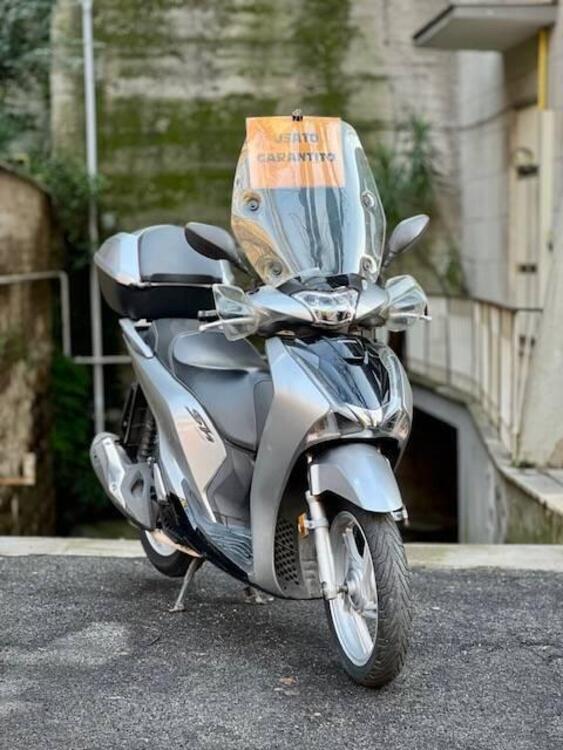 Honda SH 150 i (2017 - 19) (2)