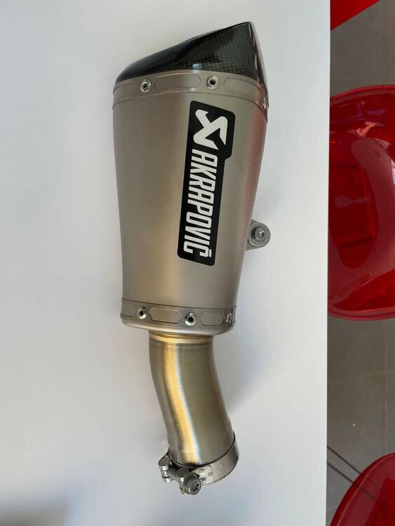 Scarico Slip On Akrapovic Honda Cb1000r Titanio