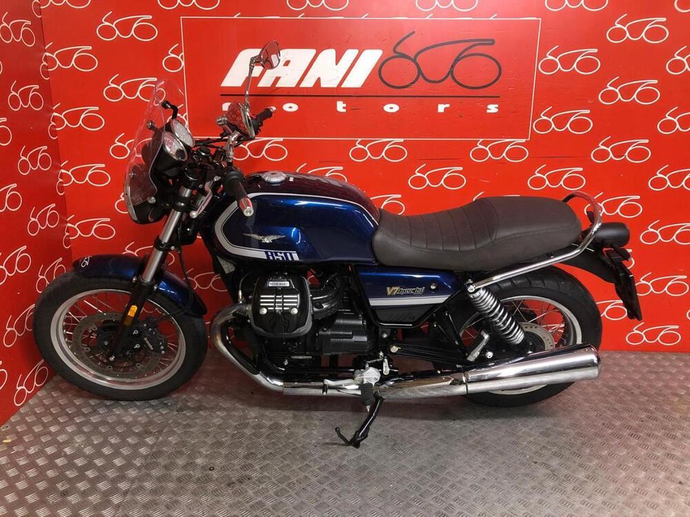 Moto Guzzi V7 Special Edition (2022 - 25) (3)