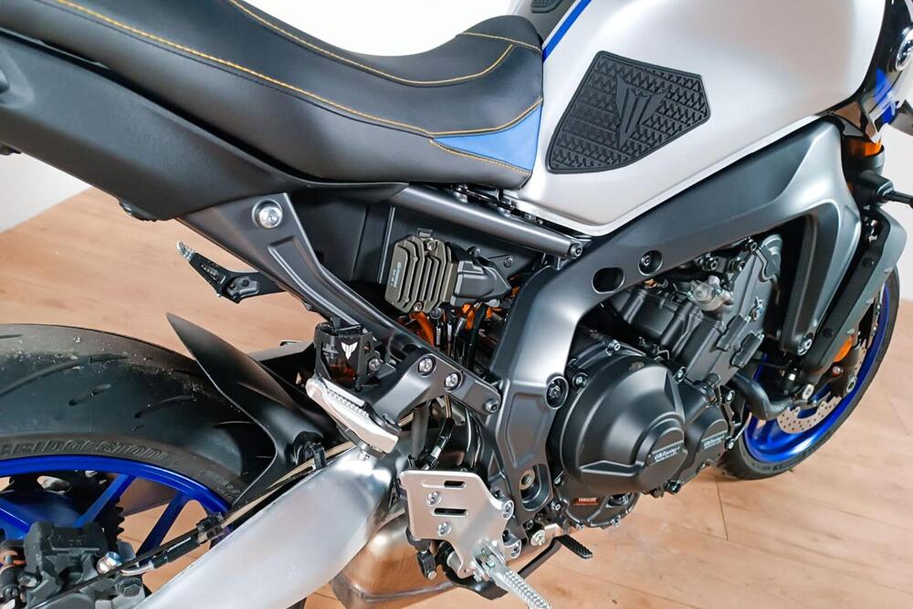 Yamaha MT-09 SP (2021 - 23) (4)