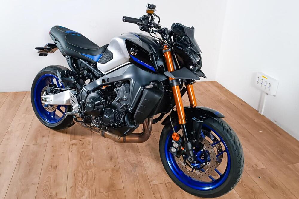 Yamaha MT-09 SP (2021 - 23) (2)