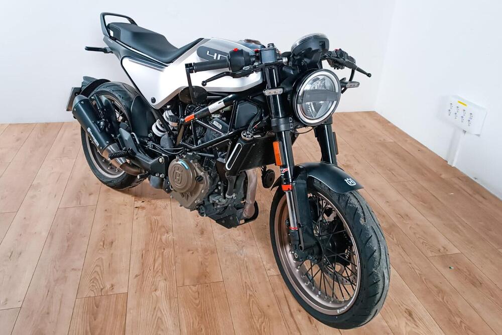 Husqvarna Vitpilen 401 (2018 - 19) (2)