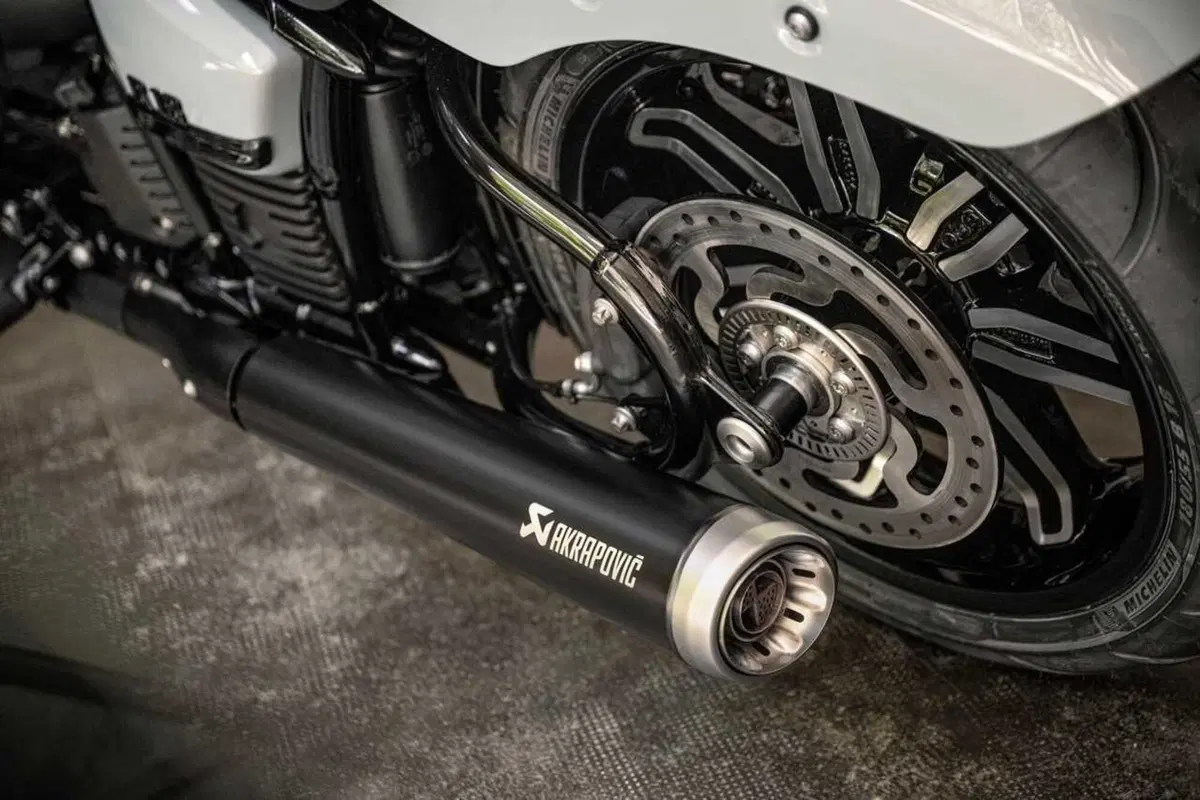 BMW R 18, come cambia la gamma cruiser bavarese per il 2025 (29)