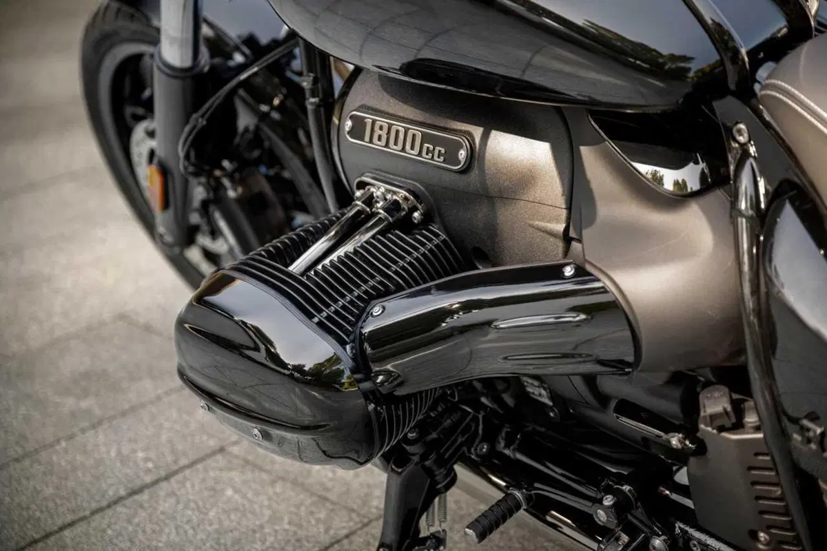 BMW R 18, come cambia la gamma cruiser bavarese per il 2025 (40)