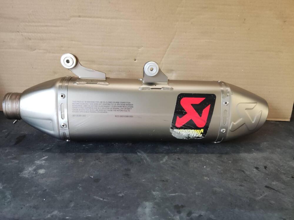 TERMINALE AKRAPOVIC KTM 250/350 (2)