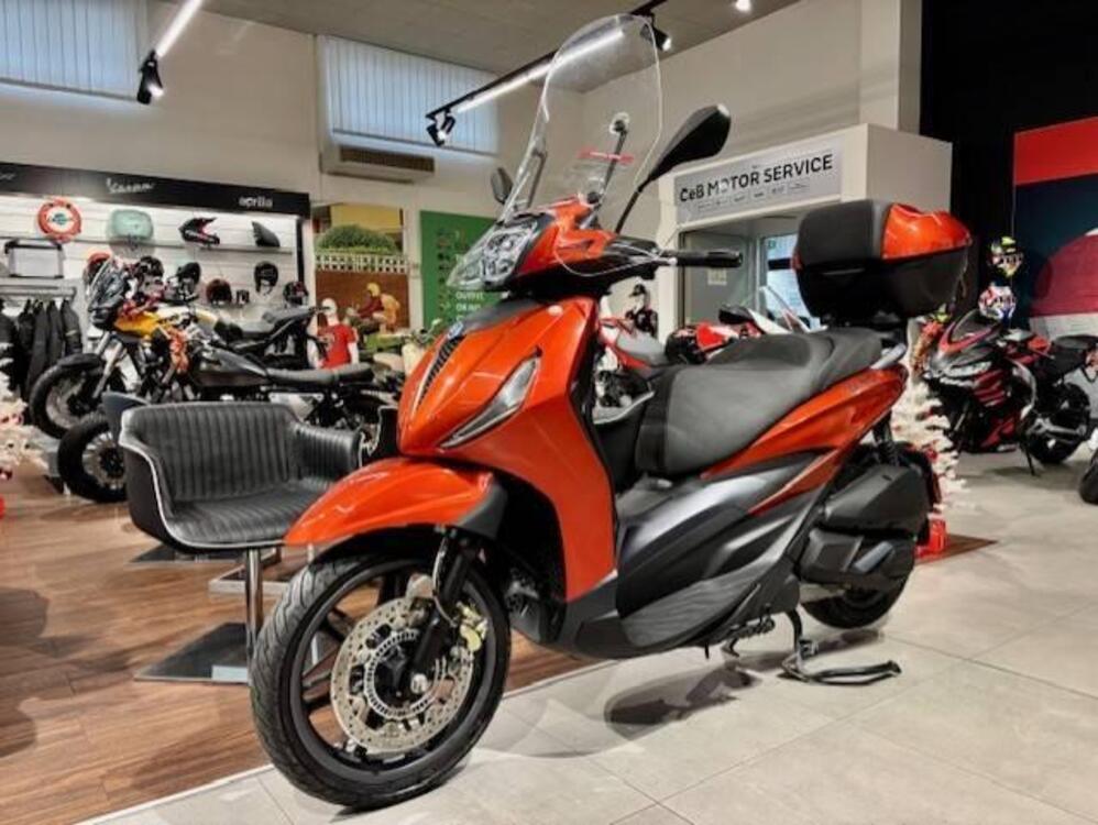 Piaggio Beverly 300 Hpe (2021) (3)